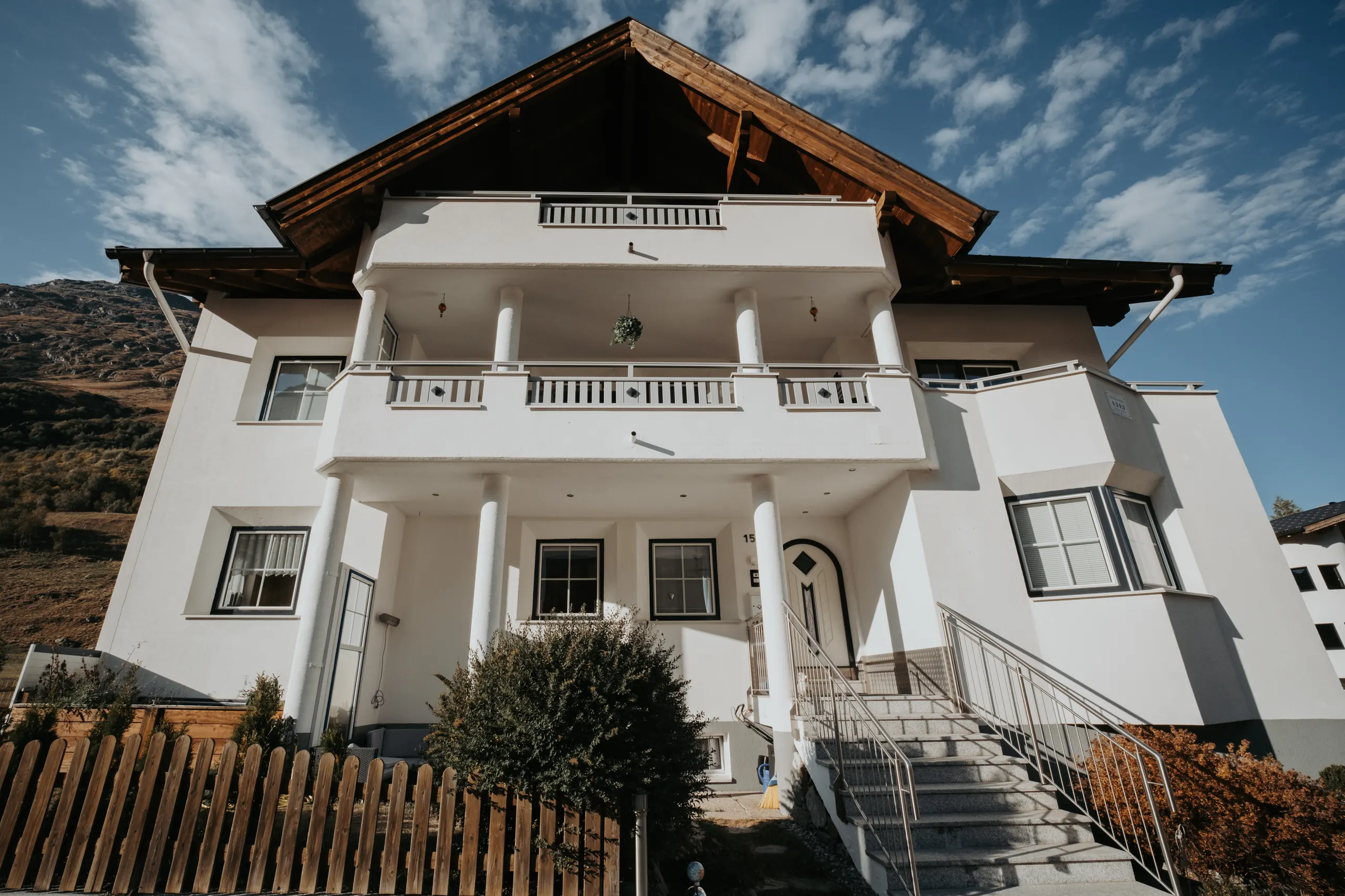 Der Eingang zum Haus Klara