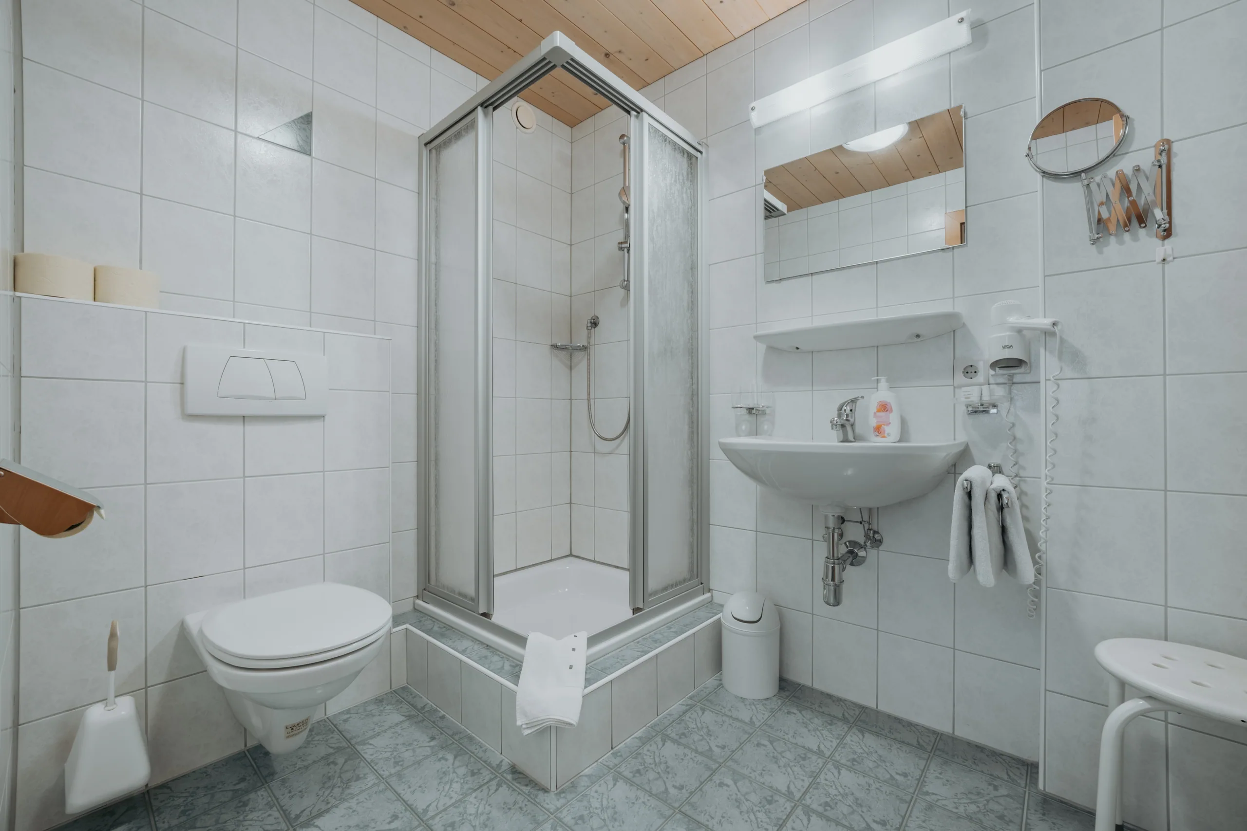 Das zweite Badezimmer der Wohnung 2